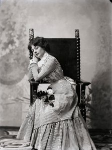 Portrait féminin - Henry Charles Fehr