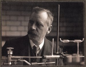 Herbert Brereton Baker, chimiste britannique - Ferdinand Georg Waldmuller