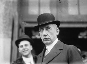Roald Amundsen, vers 1900 - . .
