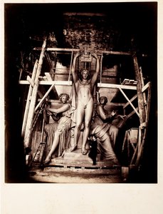 Sculpteur Aimé Millet avec Apollon couronnant la danse et la poésie, modèle en plâtre grandeur nature pour bronze - Delmaet and Durandelle