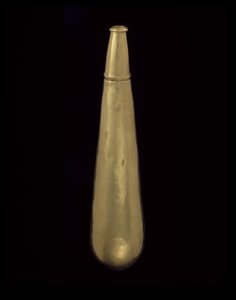 Flacon de coca en forme de larme (200-1600 après J.-C.)