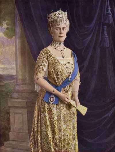 Sa Majesté la Reine Mary - (after) English photographer