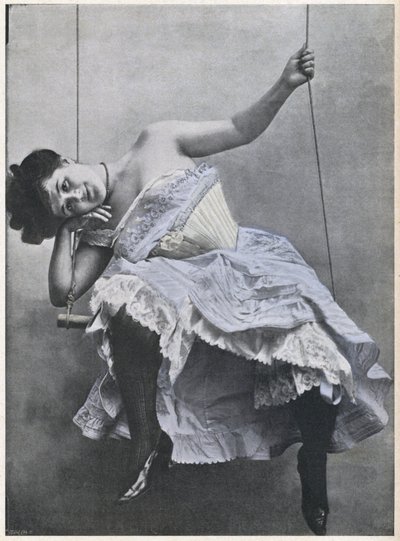 Fille sur une balançoire - (after) French Photographer