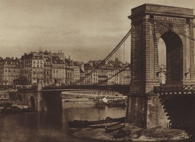 Le Pont Louis-Philippe, Pont de la Réforme pendant la Révolution de 1848 - (after) French Photographer