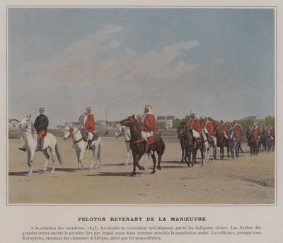 Peloton Revenant de la Manoeuvre - (after) French Photographer