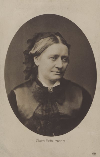 Clara Schumann, pianiste et compositrice allemande - (after) German photographer