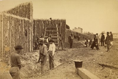 [Barrière construite par le général Haupt pour protéger les biens du gouvernement, Orange  Alexandria R.R., Alexandria, Virigina]. - A.J. Russell