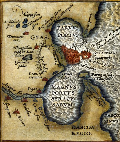 Le port antique de Syracuse en Sicile d