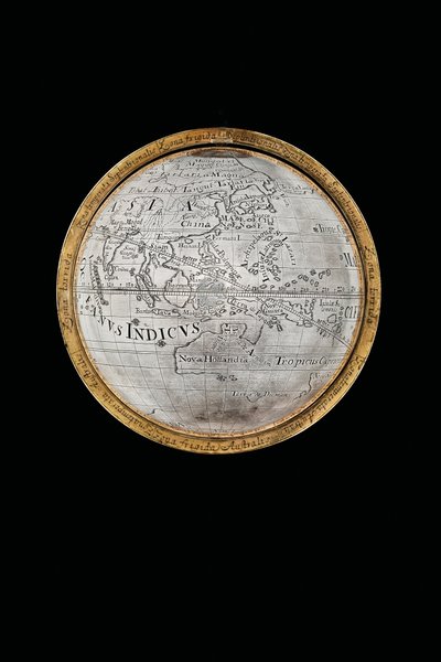 Deux globes terrestres et célestes exceptionnels, soutenus par Hercule et Atlas, Augsbourg - Abraham Drentwett