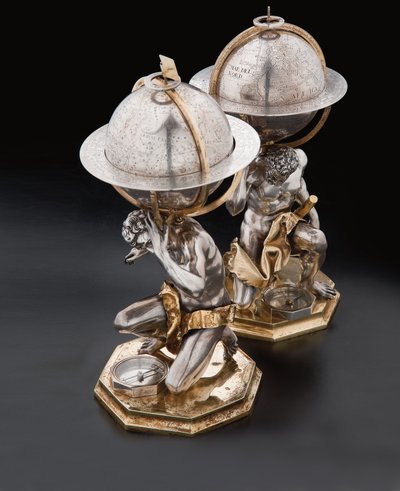 Deux globes terrestres et célestes exceptionnels, soutenus par Hercule et Atlas, Augsbourg - Abraham Drentwett