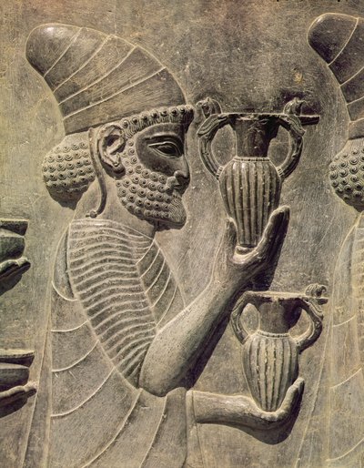 Phénicien portant deux vases en offrande (détail) - Achaemenid
