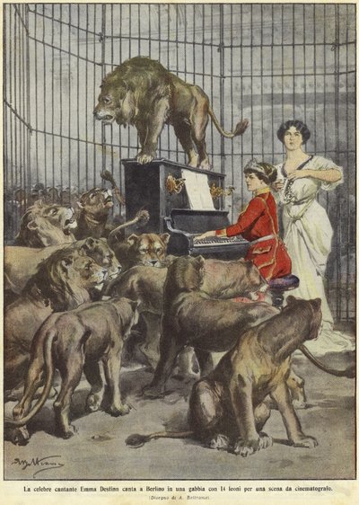 Emma Destinn chante dans une cage de lions à Berlin - Achille Beltrame