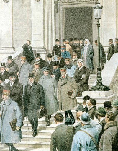 Délégués de la conférence de paix quittant le Quai d