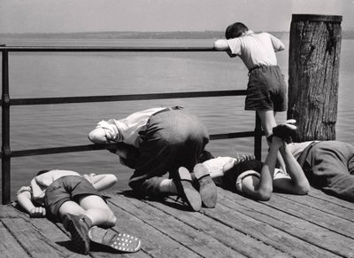 Occupé à pêcher, Italie, vers 1950-60 - Achille Villani
