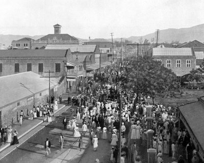 King Street vers le nord, Kingston, Jamaïque, vers 1905 - Adolphe Duperly and Son