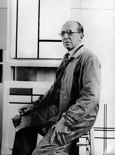 Piet Mondrian dans son atelier au 26 avenue du Départ - Albert Eugene Gallatin