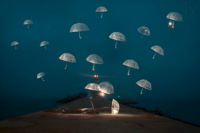 La nuit des parapluies flottants - Alexandar Lazarov