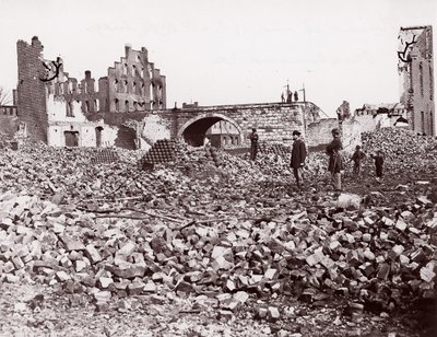 Ruines à la fin du pont ferroviaire de Richmond et Petersburg - Alexander Gardner