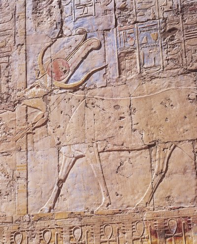 Relief peint de la déesse Hathor sous forme de vache - Nicolas Toussaint Charlet