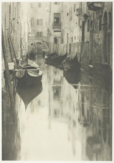 Un canal vénitien, 1894, imprimé 1897 - Alfred Stieglitz
