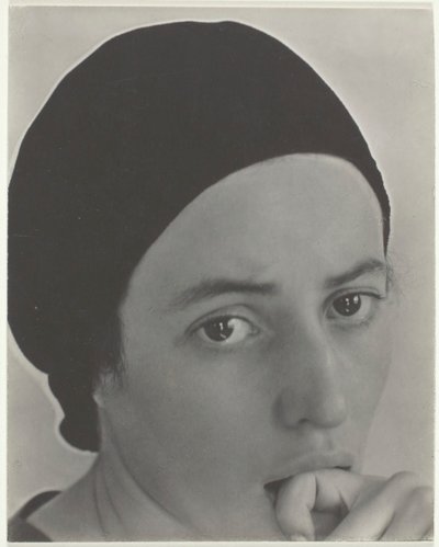 Dorothy Norman, vers 1931 - Alfred Stieglitz