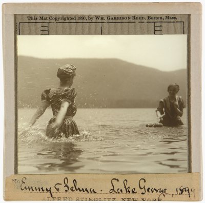 Emmy et Selma, Lac George - Alfred Stieglitz