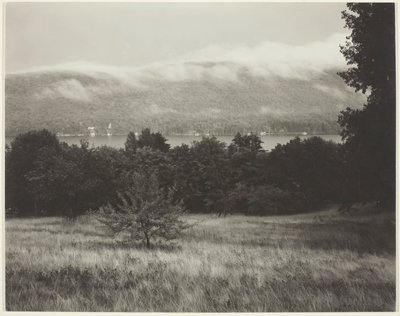 Lac George depuis la colline - Alfred Stieglitz
