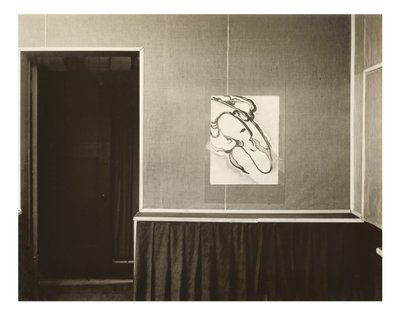 Salle principale - Mur, à côté de la porte, à gauche - Alfred Stieglitz