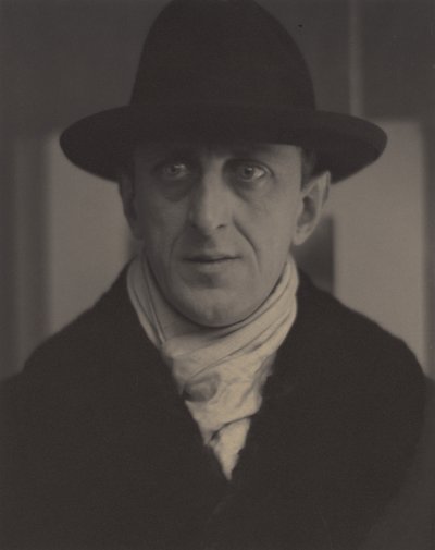  - Alfred Stieglitz