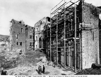 Seconde Guerre mondiale : dégâts causés par le bombardement entre l
