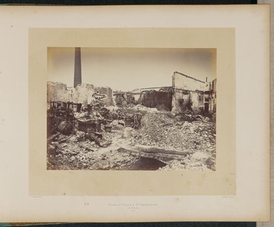 Usine J. Falck et Cie incendiée, à la Villette. - Alphonse J. Liébert