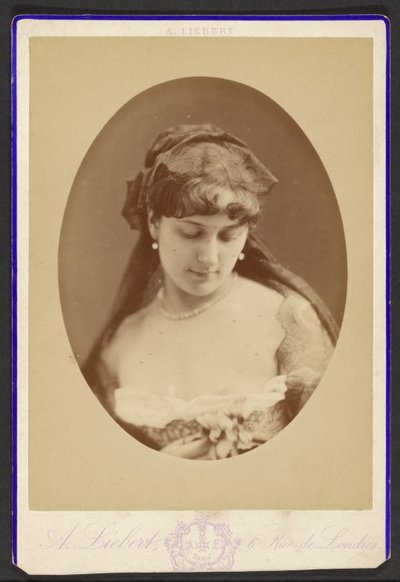 Porträt einer jungen Frau - Alphonse J. Liébert