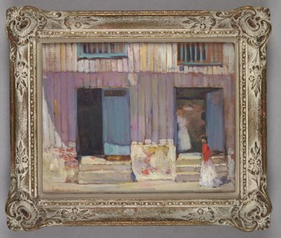 Femme marchant devant des bâtiments - Alson Skinner Clark