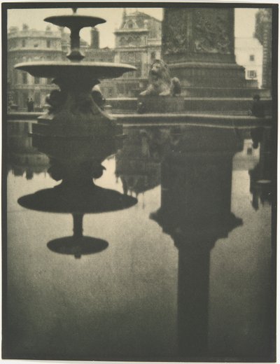 Trafalgar Square - Alvin Langdon Coburn
