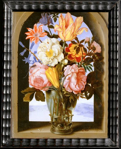 Bouquet de fleurs dans une arcature de pierre s