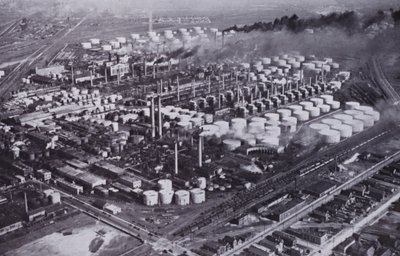 Chicago : Une raffinerie de pétrole voisine vue du ciel - American Photographer (after)