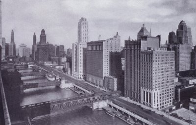Chicago : Wacker Drive et Ponts de la Rivière Chicago - American Photographer (after)