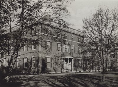 Université de Harvard : Résidence du président Lowell (photo n/b) - American Photographer (after)