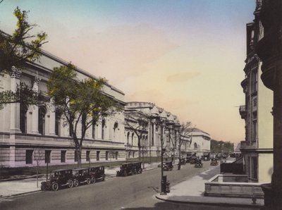 New York : Metropolitan Museum of Art, Fifth Avenue et East 80th Street - American Photographer (after)