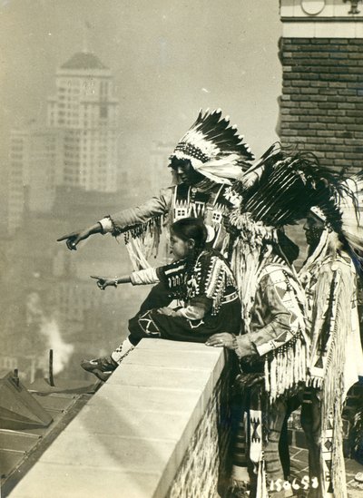 Indiens Blackfoot sur le toit de l