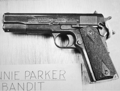 Pistolet de Bonnie Parker (1910-34) - American Photographer