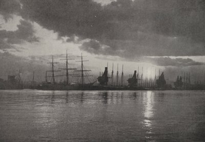 Boston : "Outward Bound" (photo n/b) - American Photographer