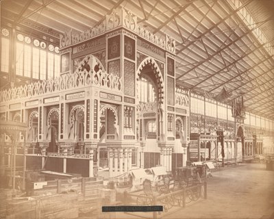 Section brésilienne et néerlandaise, bâtiment principal, Exposition internationale du centenaire, Philadelphie - American Photographer