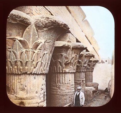 Colonnes dans le Temple d