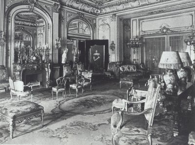 Salon dans la maison de la famille Astor, Fifth Avenue, New York - American Photographer