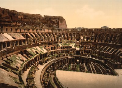 Intérieur du Colisée, Rome, vers 1890-1900 (impression photomécanique) - American Photographer