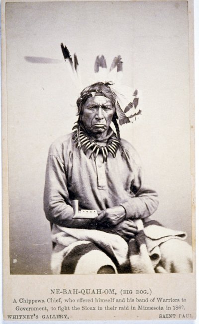 NE-BAH-QUAH-OM, Grand Chien, Chef Chippewa, proposé de combattre les Sioux au Minnesota - American Photographer