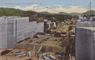 Canal de Panama, écluses supérieures de Miraflores en construction (photo couleur) - American Photographer