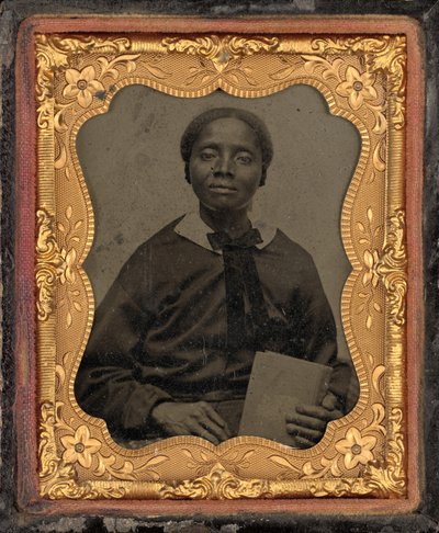 Portrait de femme, c. 1860 (photo) - American Photographer