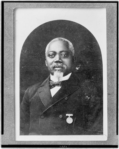 Sgt. William Carney, portrait en buste, de face, c.1900 - American Photographer